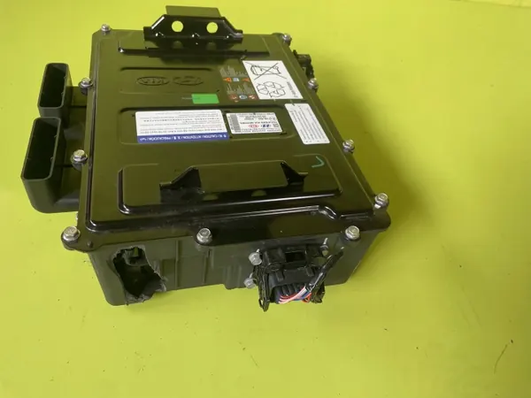 Begagnat batteri OEM 375M0-Q0000 för Hyundai i20 III image 5