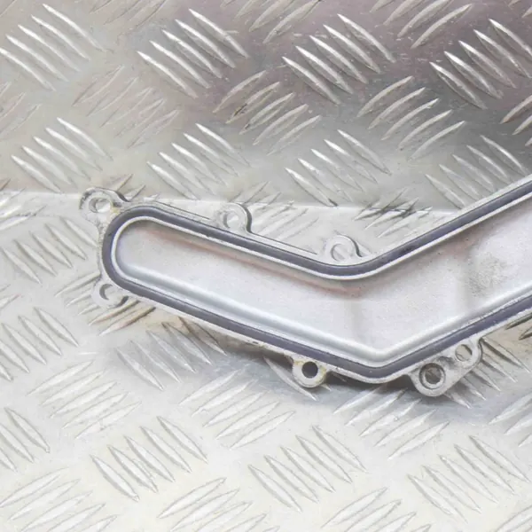 Vattenpump Audi Q7 3.0 TDI 059121008G image 2