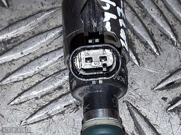 Injetor Skoda Octavia 2017 2000tsi 06l906036k image 3