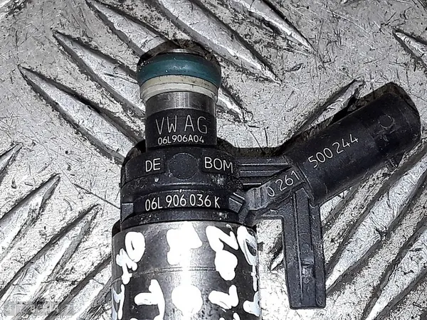 Injetor Skoda Octavia 2017 2000tsi 06l906036k image 4