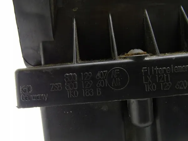 Caixa Filtro Ar OEM 3C0129607AF para Audi A3 8P image 7