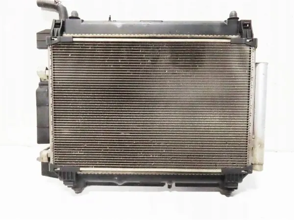KOMPLET CHŁODNIC TOYOTA YARIS II 1.4 D4D 2006-2011 ROK image 2