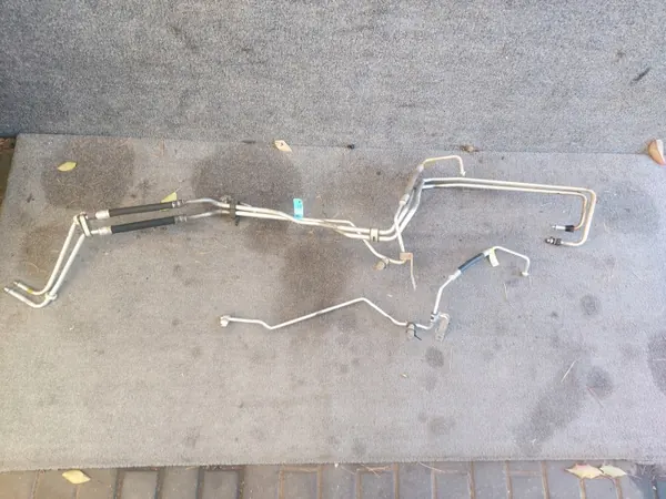 OEM 68258967AC Versnellingsbakleidingen Jeep Grand Cherokee image 2