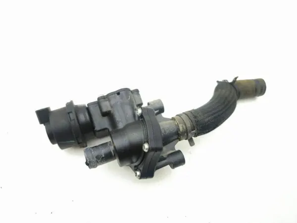 Nissan termostathus OEM 922300601R - Begagnad image 8