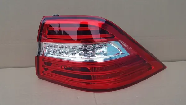 Luz trasera derecha Mercedes ML W166 LED A1669063201 image 4