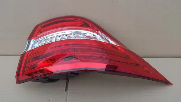 Luz trasera derecha Mercedes ML W166 LED A1669063201 image 5