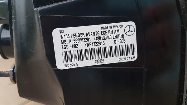 Luz trasera derecha Mercedes ML W166 LED A1669063201 image 9