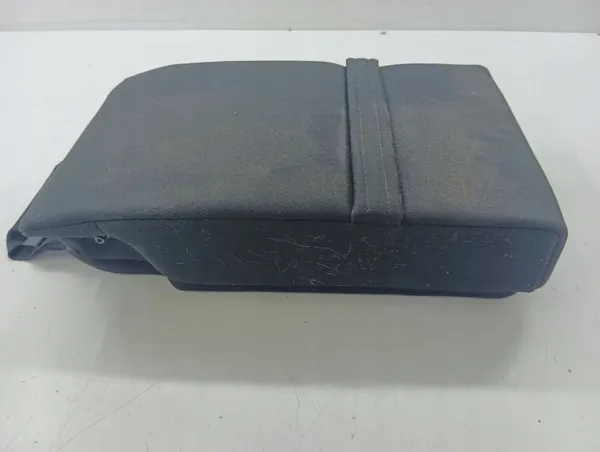 Reposabrazos trasero Citroen C5 OEM AMD107081 - Usado image 8
