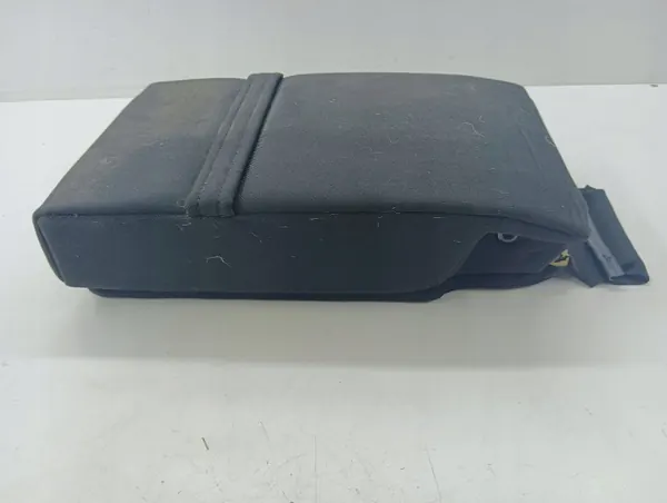 Reposabrazos trasero Citroen C5 OEM AMD107081 - Usado image 9