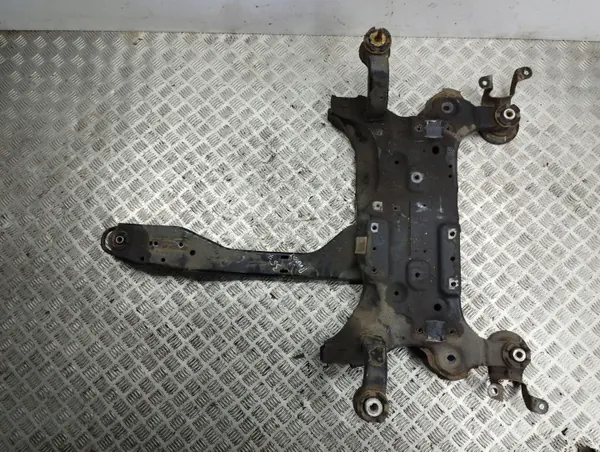 Chrysler Voyager 2008 Voorste Hulpframe OEM AMD83066 image 2