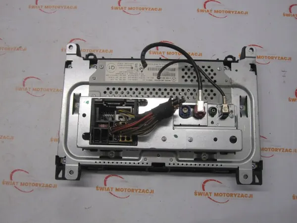 Panel pantalla radio navegación Mercedes-Benz A9069000104 image 3