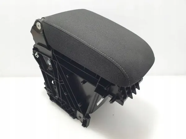 OEM 5G0864207F Keskikonsolin käsinoja VW Golf VII:lle image 3