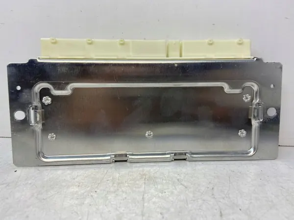 Módulo de suspensión neumática Mercedes A2049000607 image 3