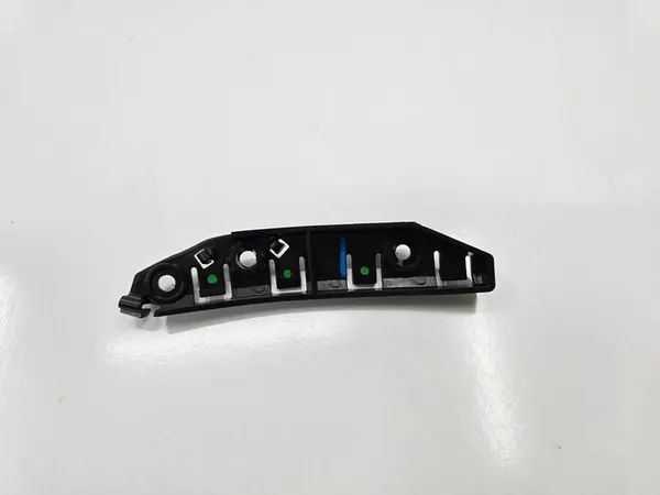 Skärmskyddsfäste för TESLA Model 3 17- Vänster Framsidan image 3