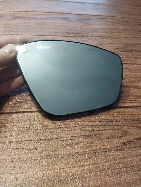 Peugeot 208 I Spiegelglas-Einsatz OEM 232634090 rechts image 2