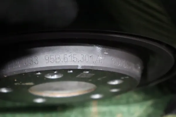 OEM 95B615301A framvänster bromsskiva för Porsche Macan image 4