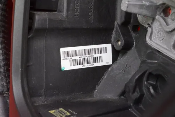 OEM P31250592 Nahkaohjauspyörä Volvo S40 V40 2012-16 image 5