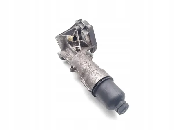 Oljefilterfäste Mercedes-Benz C-Class C 180 Kompressor image 2