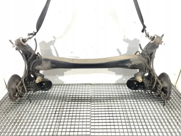 Viga traseira OEM LORK-381-100835 para Peugeot 308 II image 2