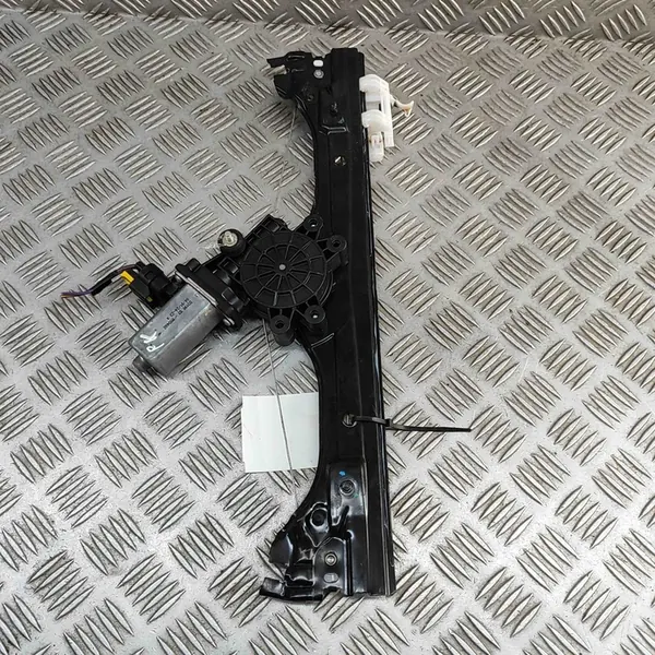 Elevador de vidro dianteiro esquerdo Fiat 500 2024 com motor image 4