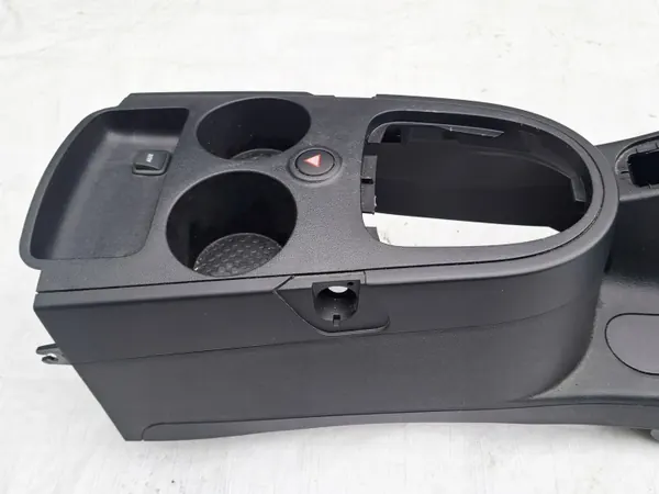 Accoudoir central OEM 5P0863243E pour Seat Altea XL image 3