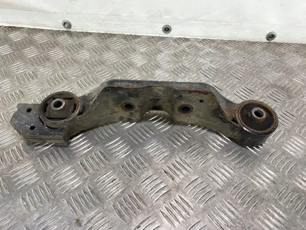 Support Différentiel Arrière Subaru OEM FBZ22144 - Occasion image 2