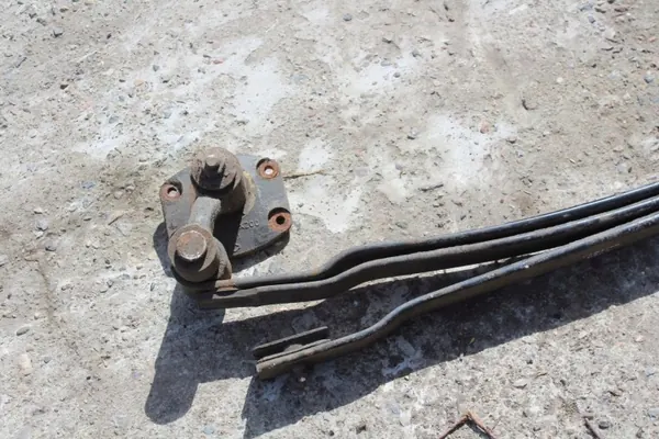 Hinterfeder OEM 55020-MB40A für Nissan Cabstar 2.5 Dci image 6