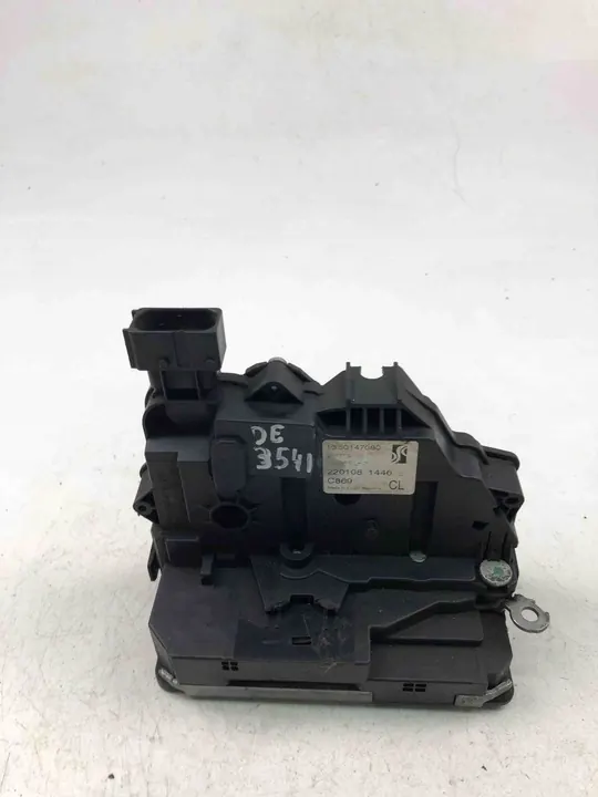 Vänster Framdörrslås Mitsubishi Outlander II 1350147080 image 2