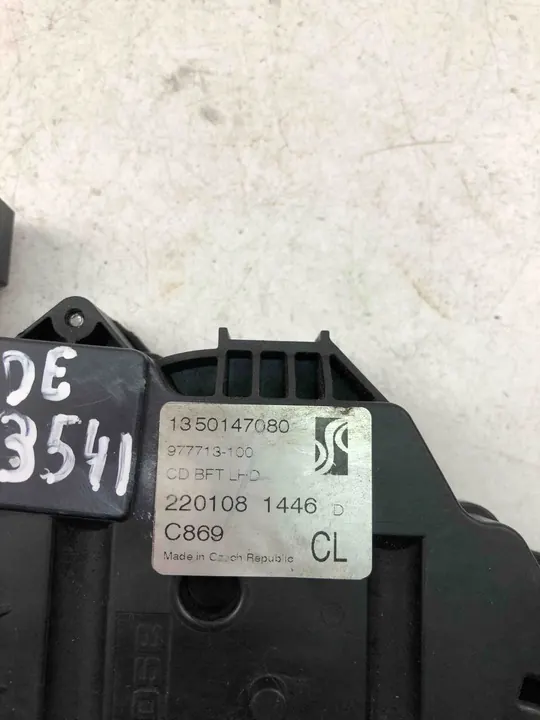 Vänster Framdörrslås Mitsubishi Outlander II 1350147080 image 4