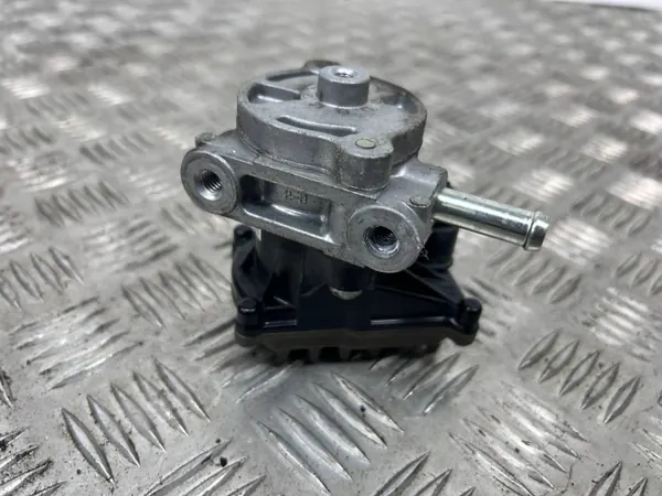 Pièce Moteur Toyota Mirai - Composant OEM d'Occasion image 3