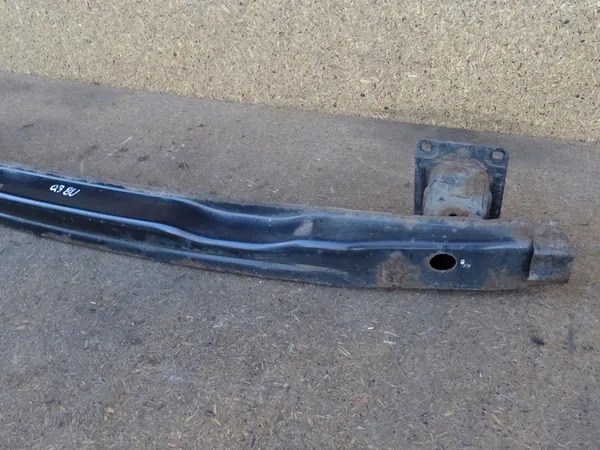 AUDI Q3 8U Takapuskuri Palkki 8U0807003 8U0807309D image 3