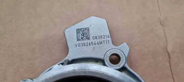 Bomba de aceite Audi OE V03826544MT13 usado S4 B8 image 3