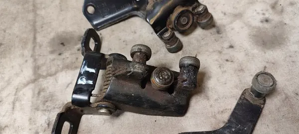 FORD TRANSIT MK7 08R Rolo de Porta Direita YC15V25000AG image 3