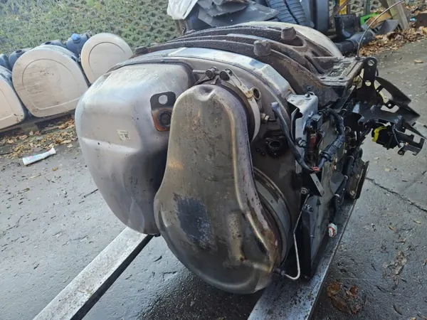Volvo FH4 Katalysator OEM 23094588 Gebruikt image 3
