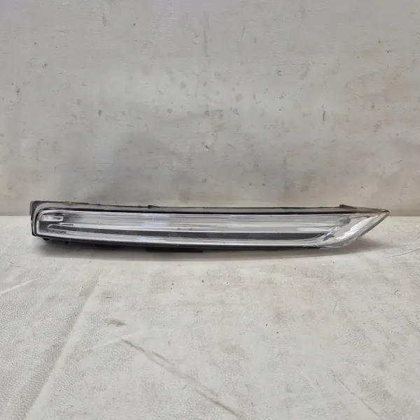 Porsche 7P5941182J LED DRL Intermitente Derecho Usado image 2