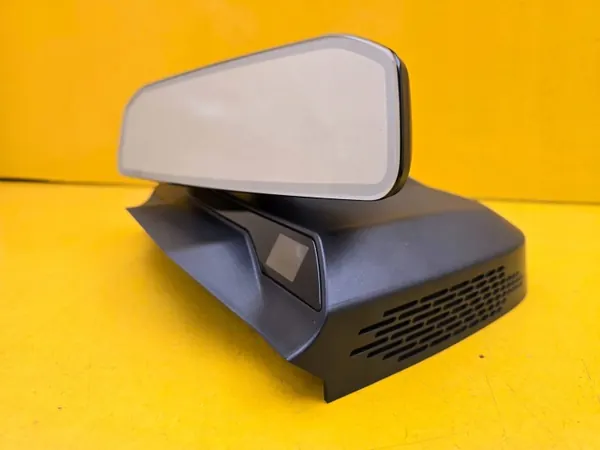 Lynk & Co 01 Taustapeili OEM 8889254752 image 6