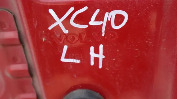 Para-choques dianteiro esquerdo Volvo XC40 OEM 1182348832 image 6