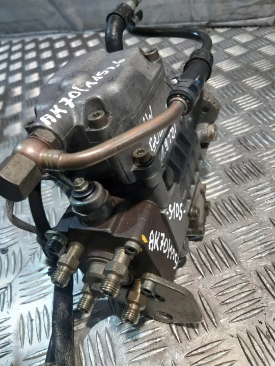 VW Golf IV 1.9 TDI insprutningspump OEM 0460404977 image 8