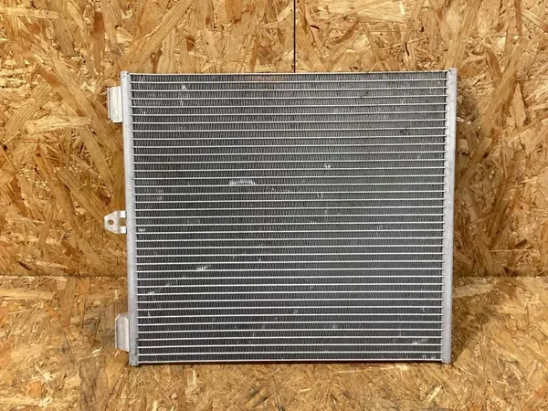 Condenseur AC Porsche 911 992 OEM 92820411 image 4
