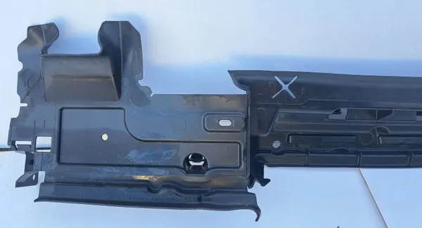 Lenkrad Luftansaugung BMW 5 G60 OEM 51749883900 image 9