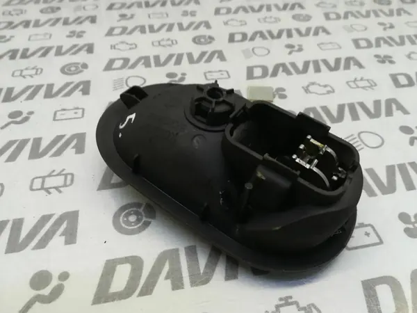 Renault Grand Scenic Takaluukun sisäkahva 2006 OEM image 7