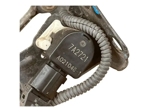 Mitsubishi Outlander ajovalon säädön moottori OEM A0210481 image 4