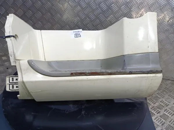 Marchepied gauche cabine DAF XF1 106 Euro 6 OEM 21721 image 3