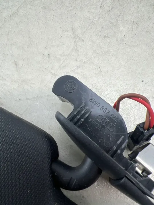 Oikea aurinkosuoja OEM 8W0857552 Audi A4 B9:lle image 5