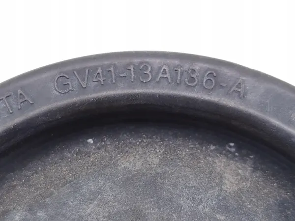 Ford Kuga Ajovalolampun kansi OEM GV41-13A136-A image 7