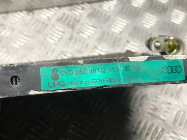 Condensador A/C OEM 8K0260401Q para Audi A4 B8 image 4