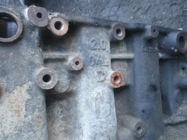 Moottorilohko OEM 04L103011 VW 2.0 TDI:lle image 4