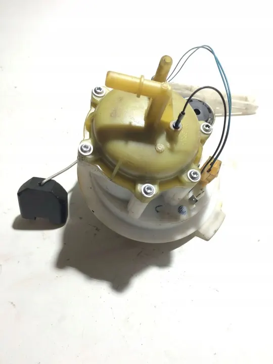 Kraftstofffilter mit Flansch OEM 7L8919679 - Gebraucht image 9