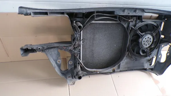 AUDI A6 C5 1.8T Voorstuurbekrachtiginglift - Gebruikt image 9