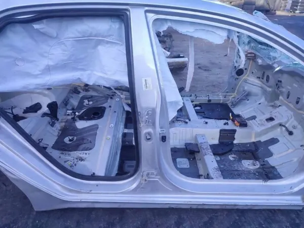 Pilar B Direito OEM 453960 para KIA RIO IV 2017-2020 image 2
